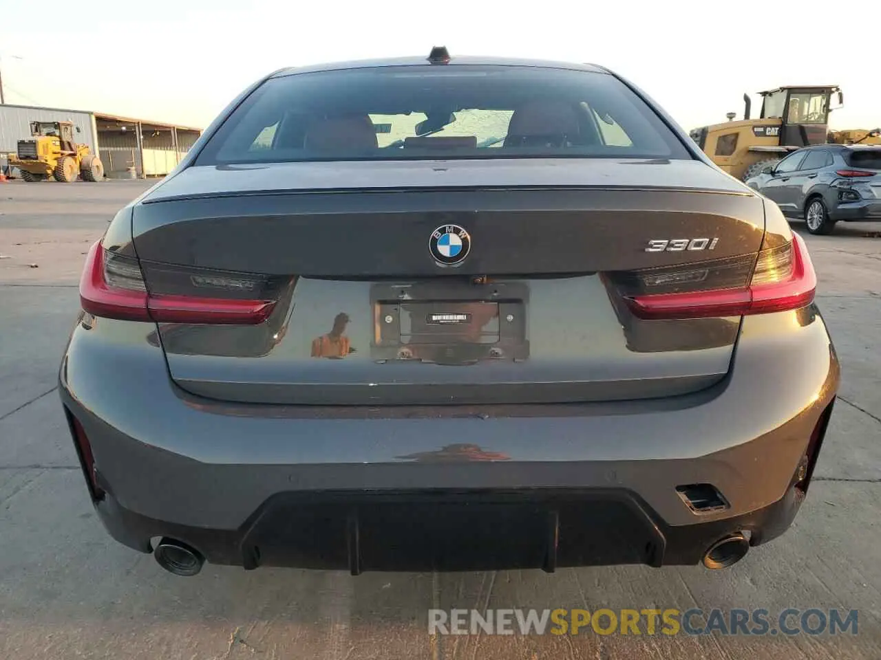 6 Photograph of a damaged car 3MW69FF09P8D01261 BMW 3 SERIES 2023