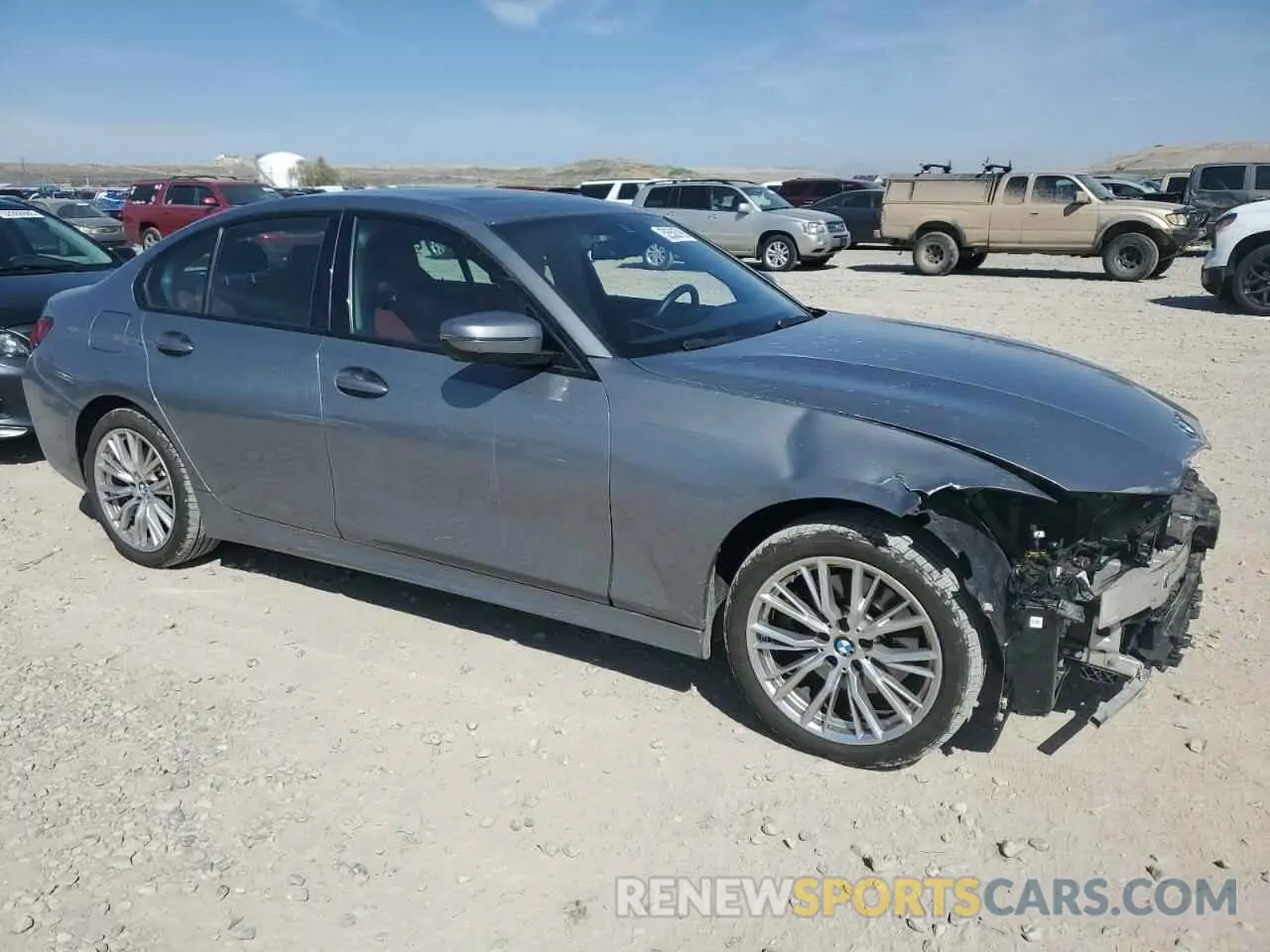 4 Photograph of a damaged car 3MW89FF02P8D12790 BMW 3 SERIES 2023