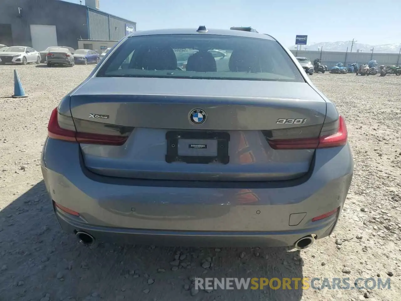 6 Photograph of a damaged car 3MW89FF02P8D12790 BMW 3 SERIES 2023