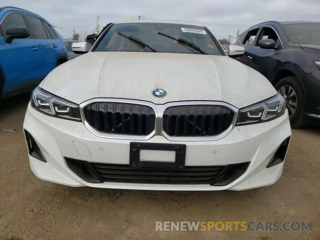 5 Photograph of a damaged car 3MW89FF03P8D08697 BMW 3 SERIES 2023