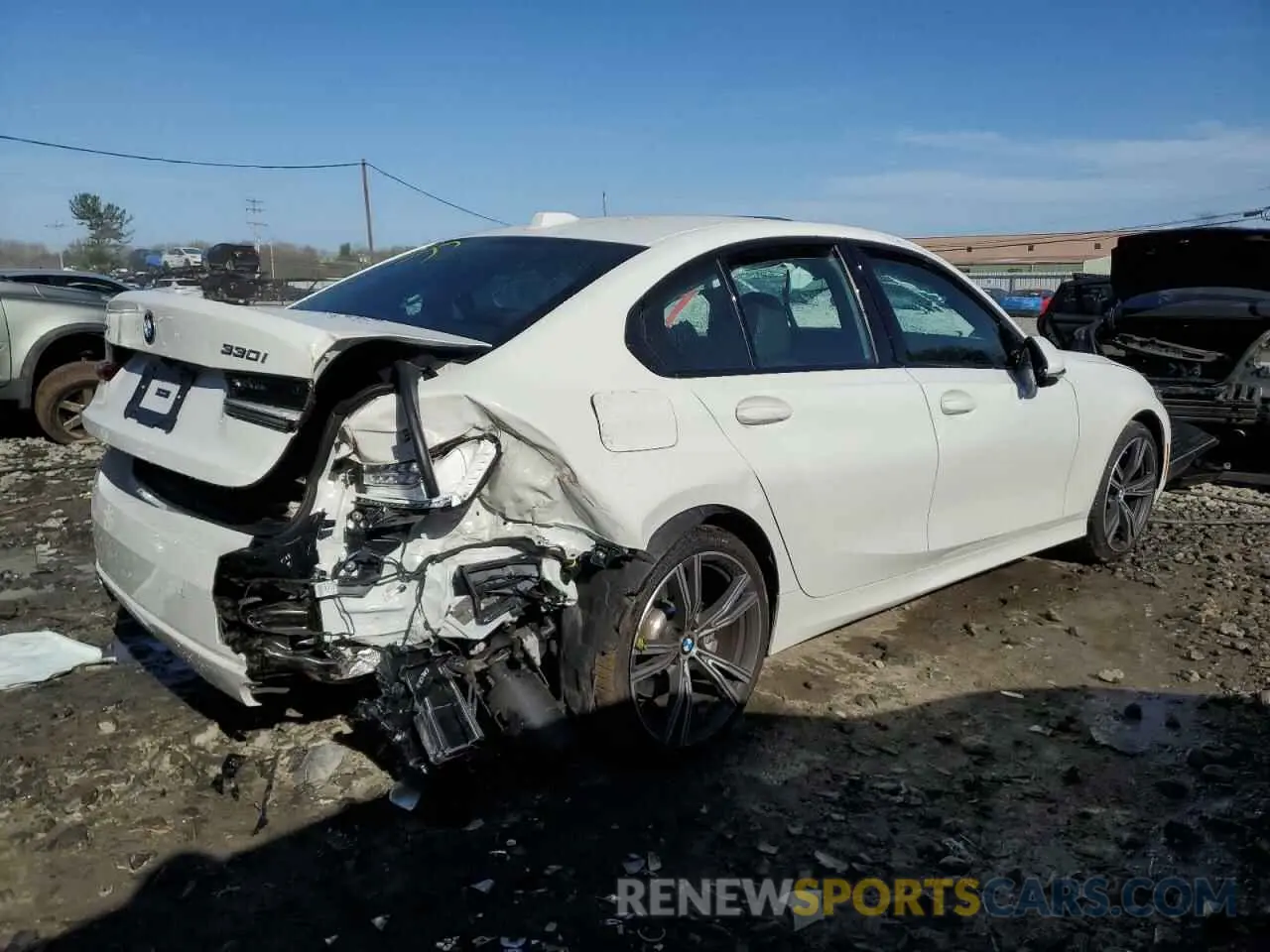 3 Photograph of a damaged car 3MW89FF0XP8D35184 BMW 3 SERIES 2023