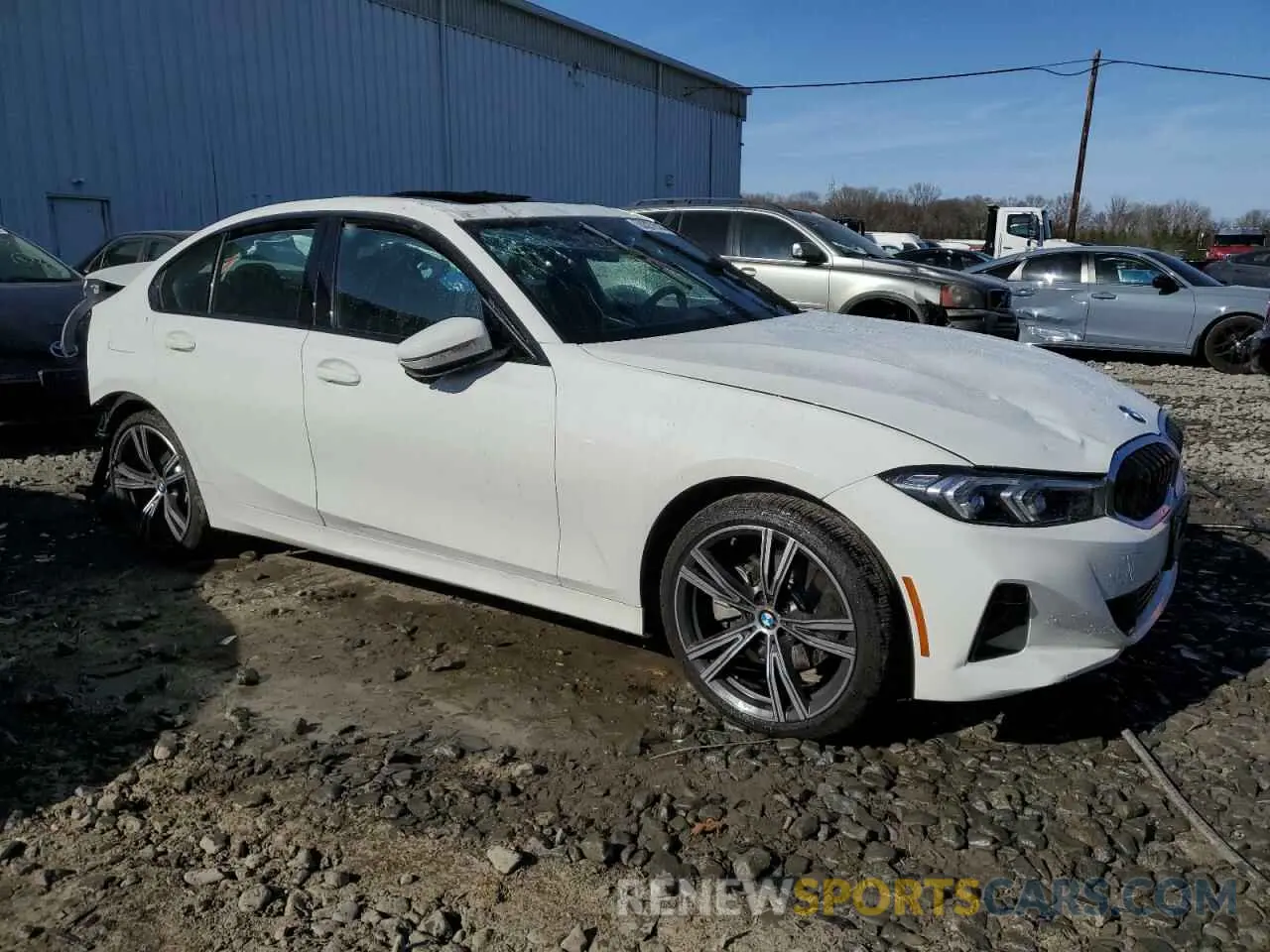4 Photograph of a damaged car 3MW89FF0XP8D35184 BMW 3 SERIES 2023