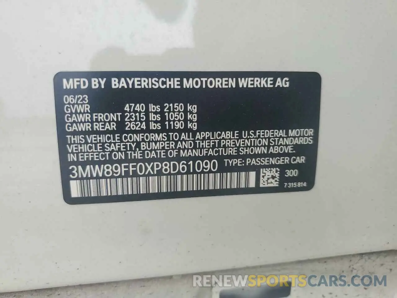 12 Photograph of a damaged car 3MW89FF0XP8D61090 BMW 3 SERIES 2023