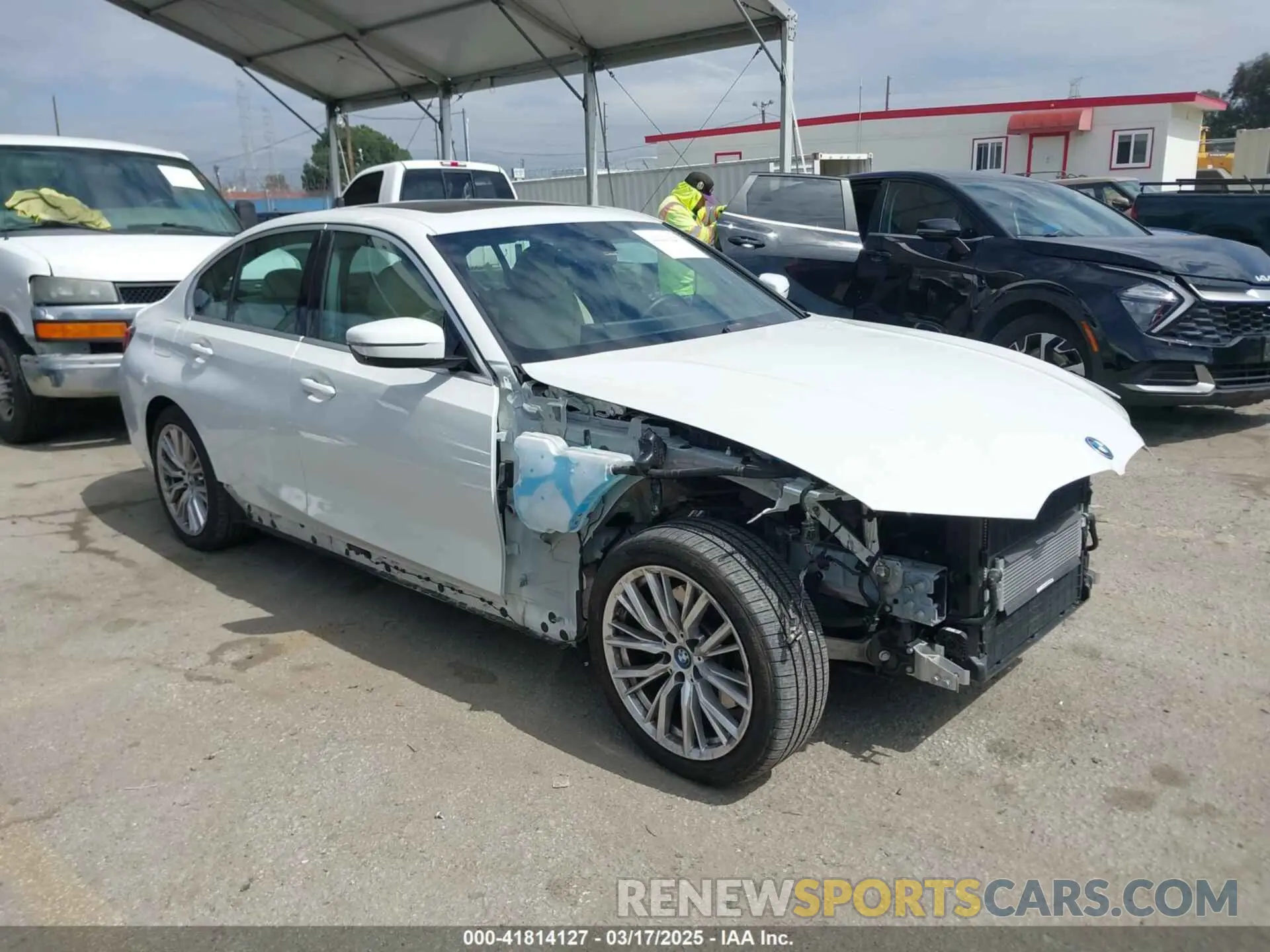 1 Photograph of a damaged car 3MW39FF00R8D79501 BMW 3 SERIES 2024