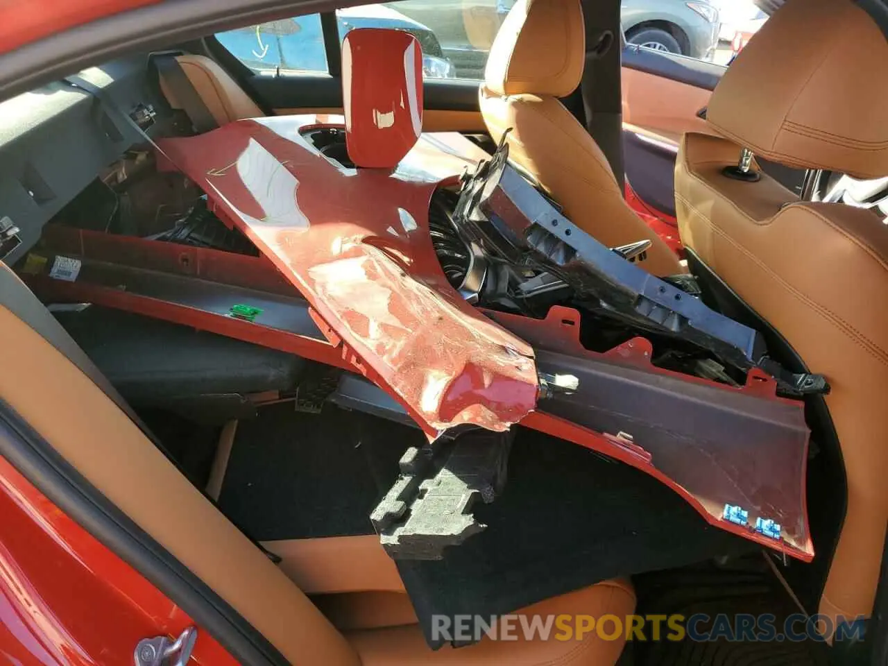 12 Photograph of a damaged car 3MW39FF01R8E69305 BMW 3 SERIES 2024