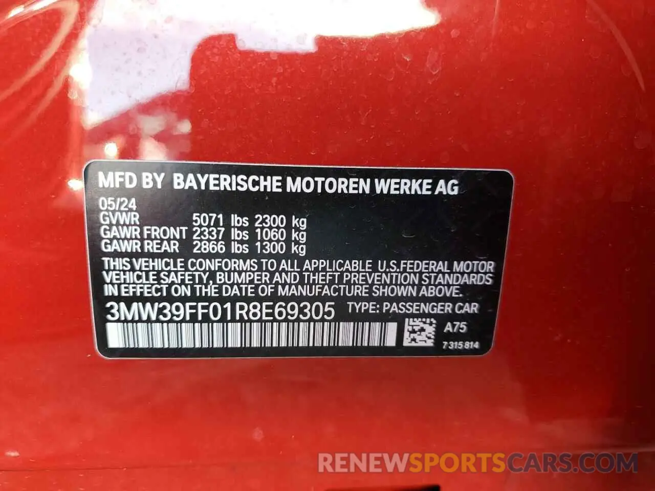 13 Photograph of a damaged car 3MW39FF01R8E69305 BMW 3 SERIES 2024