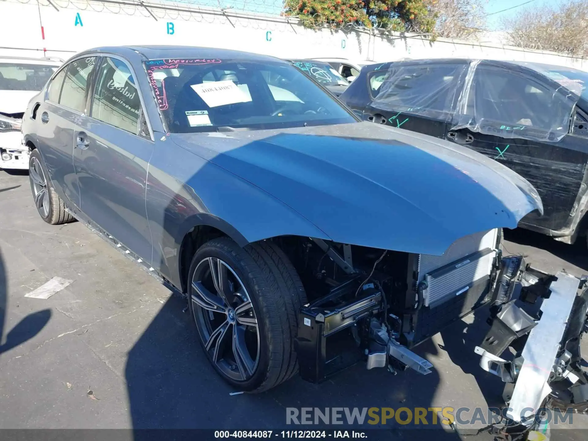 1 Photograph of a damaged car 3MW39FF03R8E71511 BMW 3 SERIES 2024