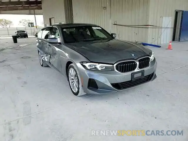 13 Photograph of a damaged car 3MW39FS01R8E67804 BMW 3 SERIES 2024