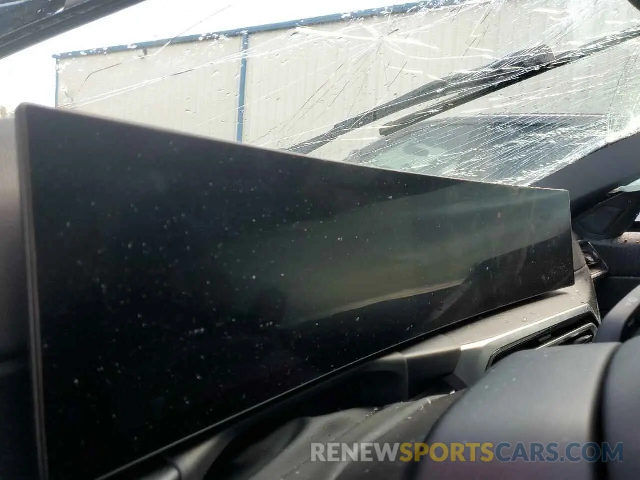 9 Photograph of a damaged car 3MW39FS03R8E11380 BMW 3 SERIES 2024