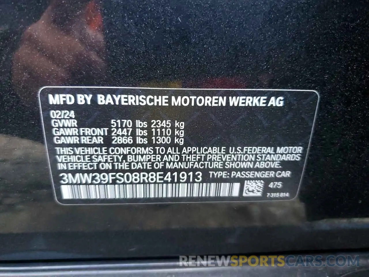 13 Photograph of a damaged car 3MW39FS08R8E41913 BMW 3 SERIES 2024