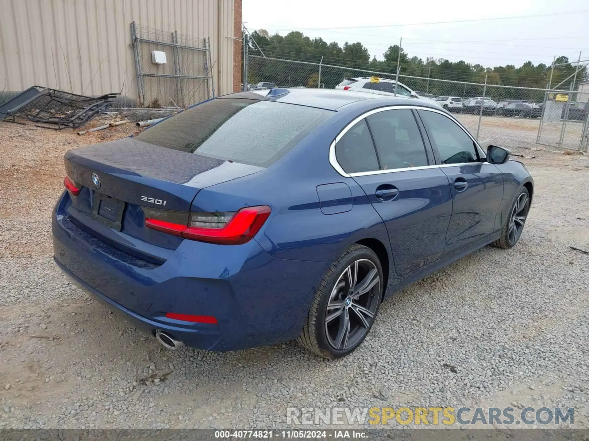 4 Photograph of a damaged car 3MW69FF00R8E17452 BMW 3 SERIES 2024