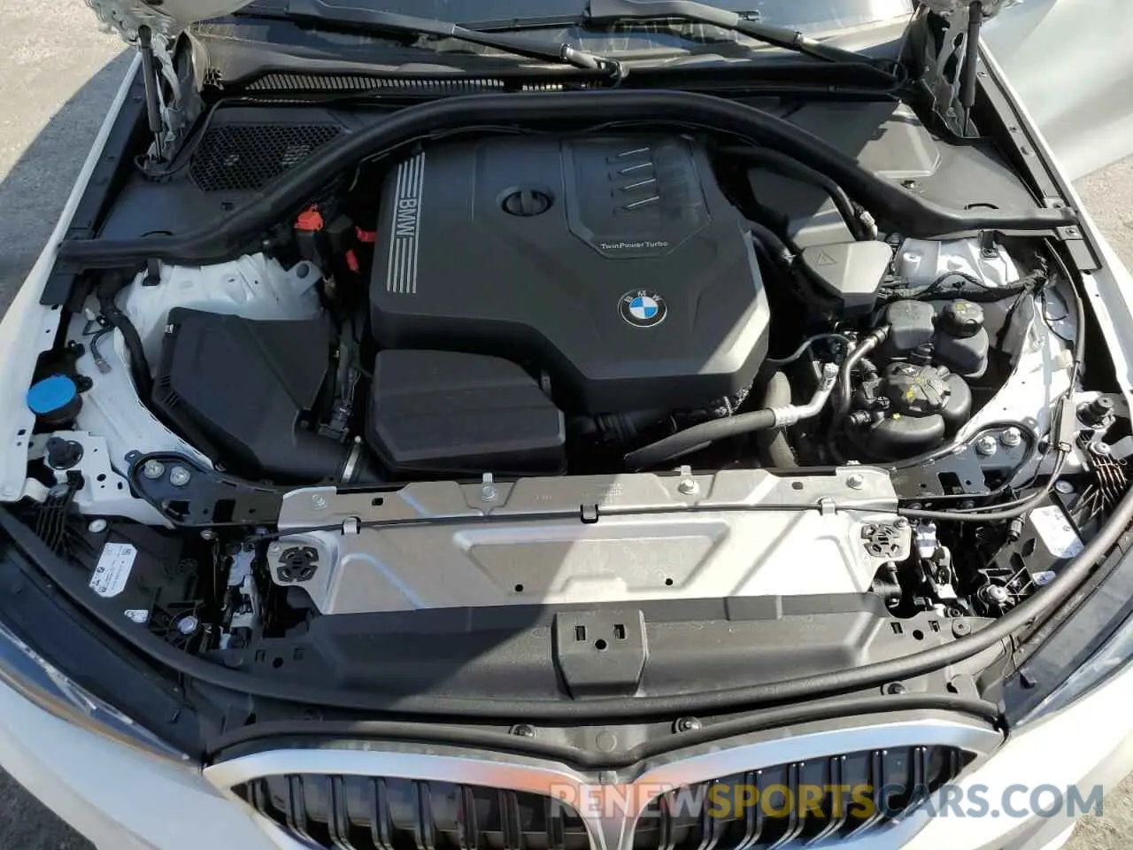 11 Photograph of a damaged car 3MW69FF00R8E26488 BMW 3 SERIES 2024