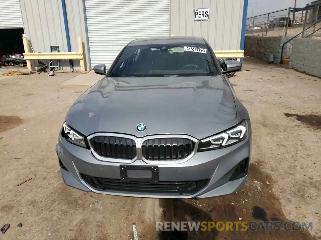 5 Photograph of a damaged car 3MW69FF01R8E87879 BMW 3 SERIES 2024