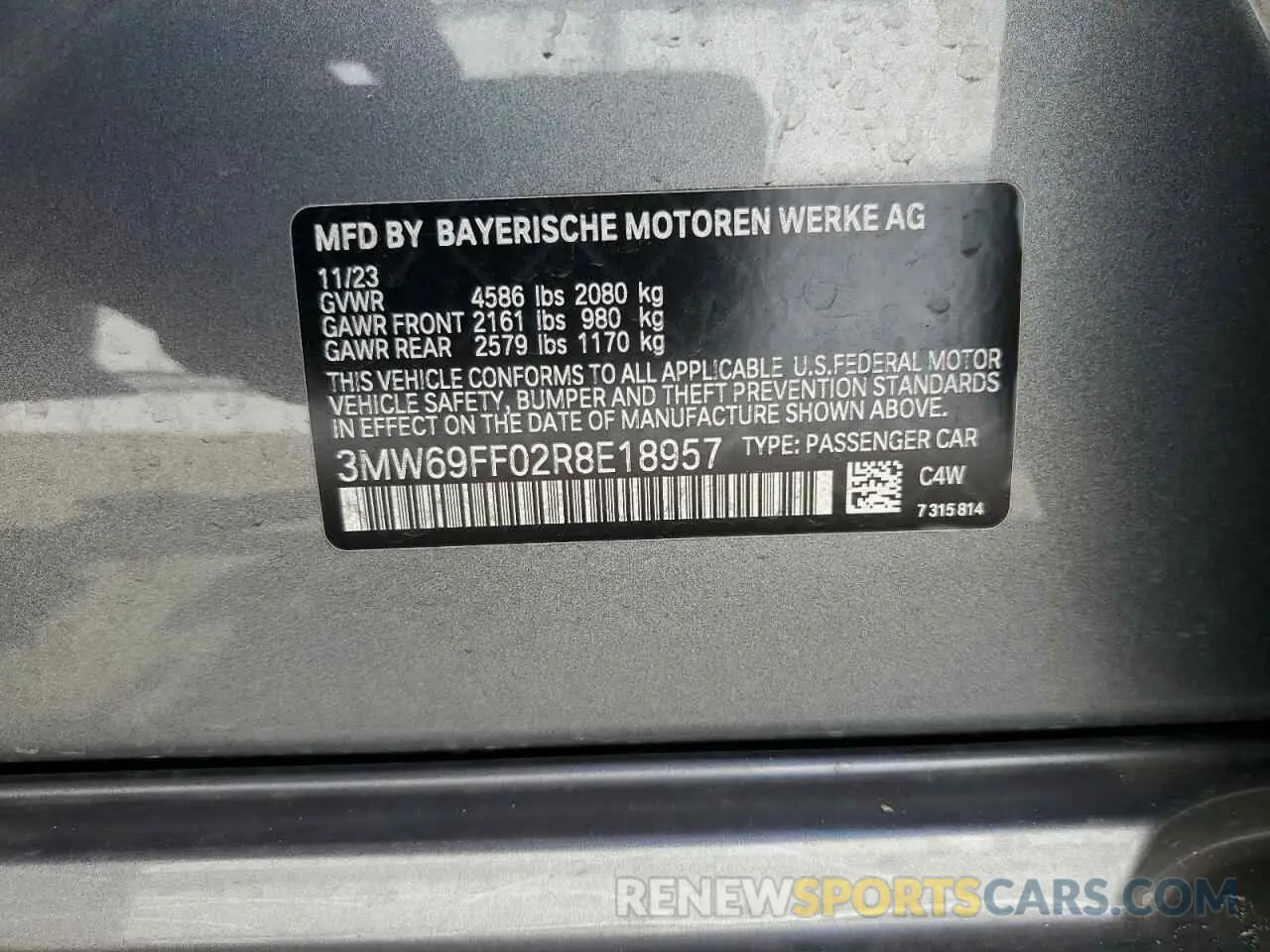 12 Photograph of a damaged car 3MW69FF02R8E18957 BMW 3 SERIES 2024