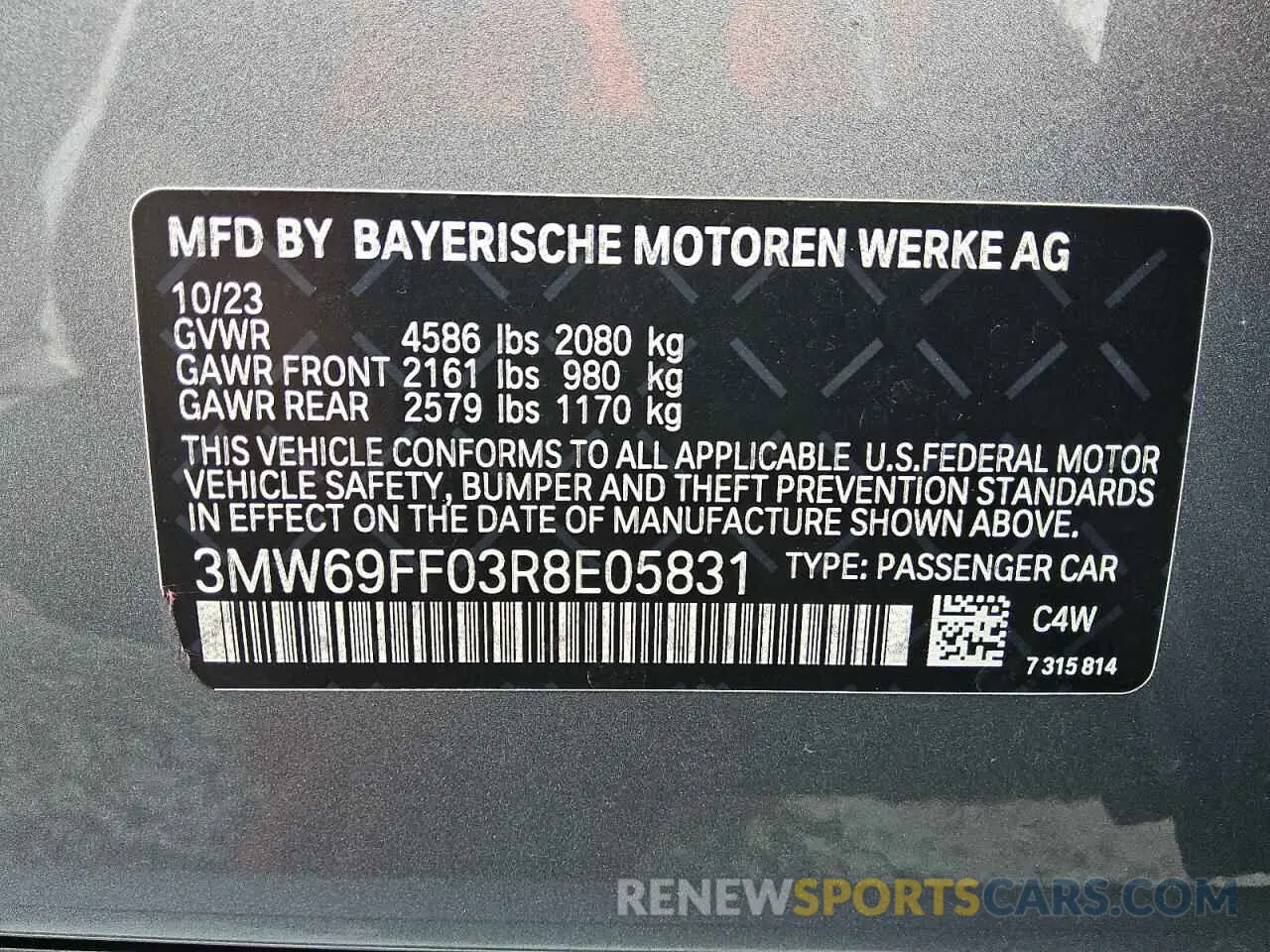 12 Photograph of a damaged car 3MW69FF03R8E05831 BMW 3 SERIES 2024