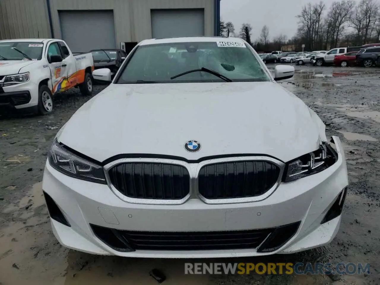 5 Photograph of a damaged car 3MW69FF04R8E77783 BMW 3 SERIES 2024