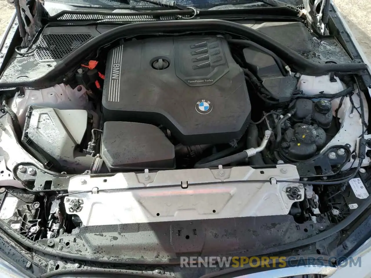 11 Photograph of a damaged car 3MW69FF05R8D83542 BMW 3 SERIES 2024