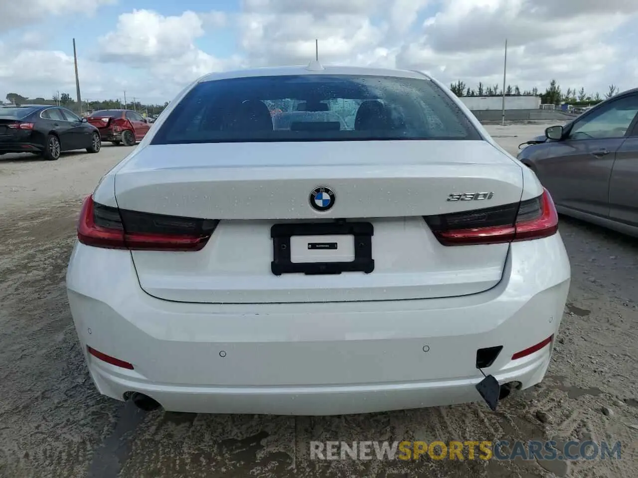 6 Photograph of a damaged car 3MW69FF05R8D83542 BMW 3 SERIES 2024