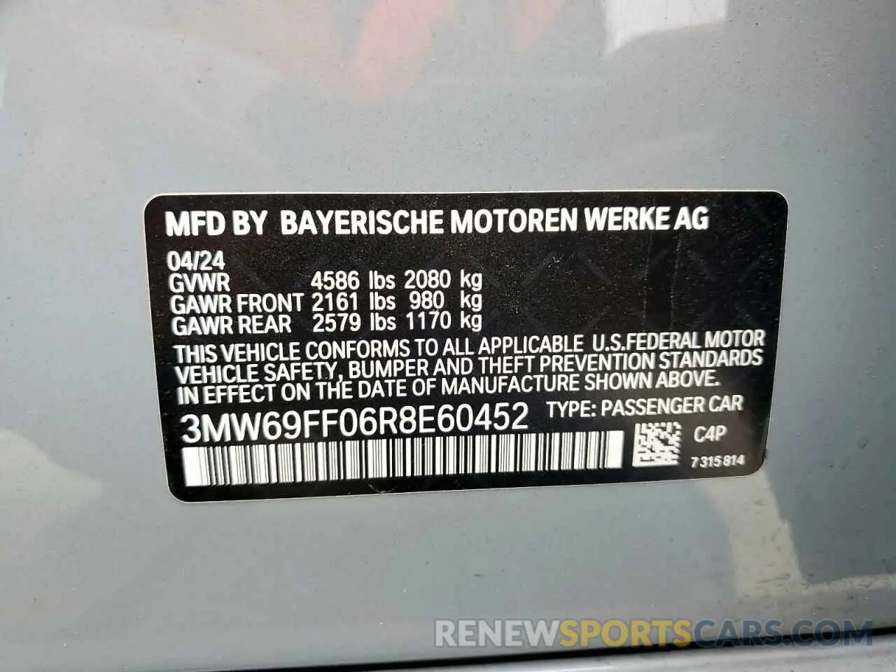 13 Photograph of a damaged car 3MW69FF06R8E60452 BMW 3 SERIES 2024