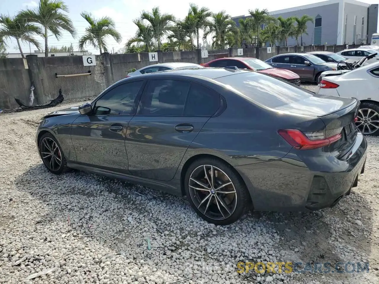2 Photograph of a damaged car 3MW69FF07R8E22597 BMW 3 SERIES 2024