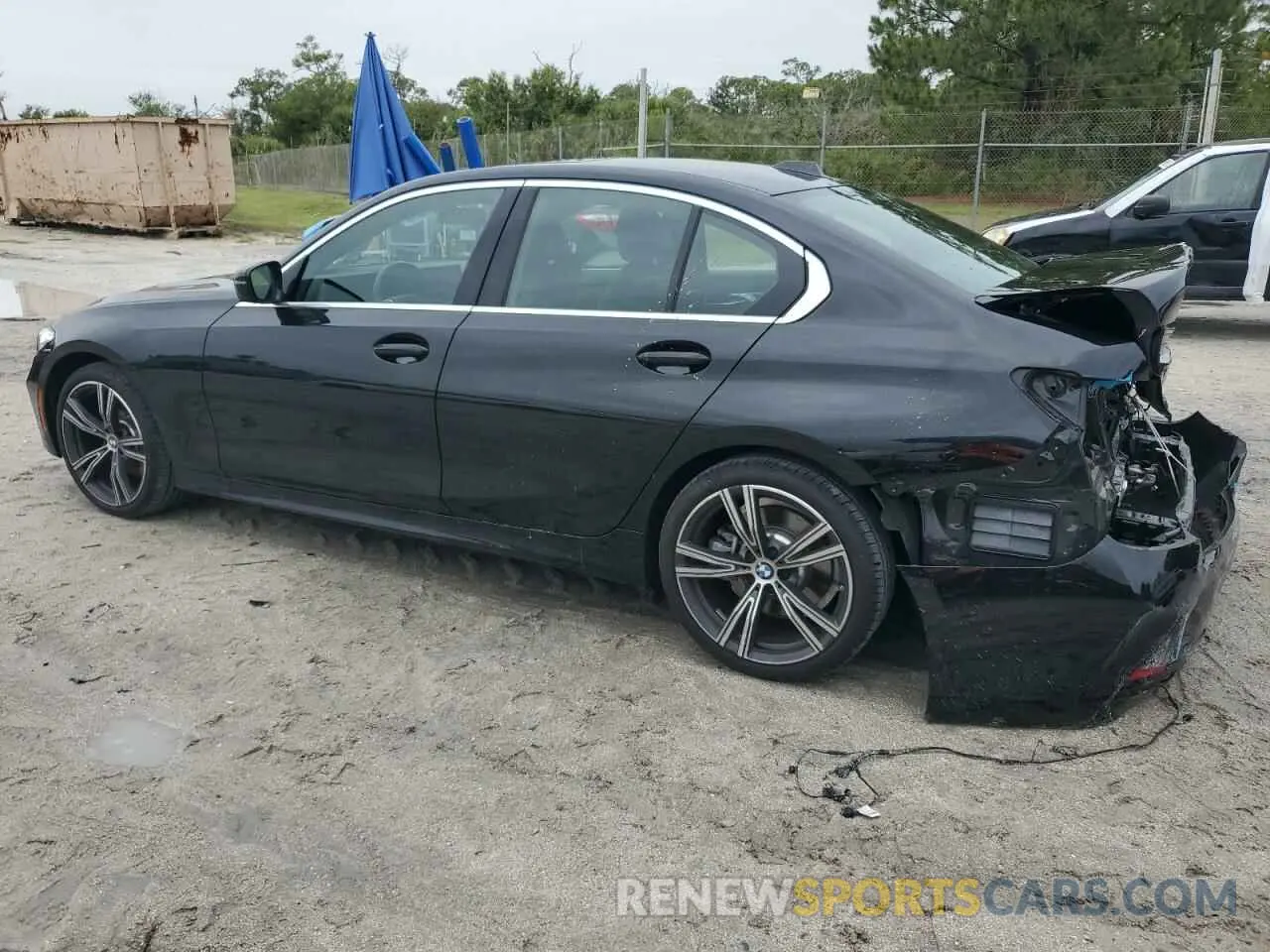 2 Photograph of a damaged car 3MW69FF08R8E46620 BMW 3 SERIES 2024