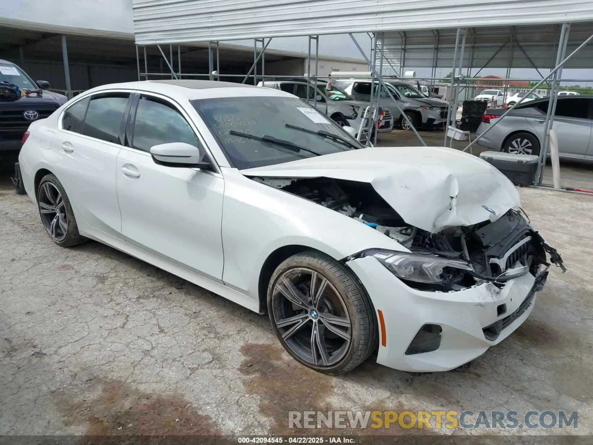 1 Photograph of a damaged car 3MW69FF09R8E25260 BMW 3 SERIES 2024