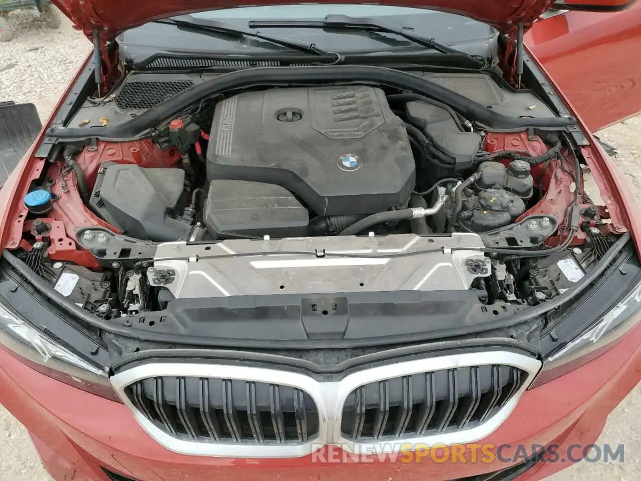 13 Photograph of a damaged car 3MW69FF0XR8E14722 BMW 3 SERIES 2024