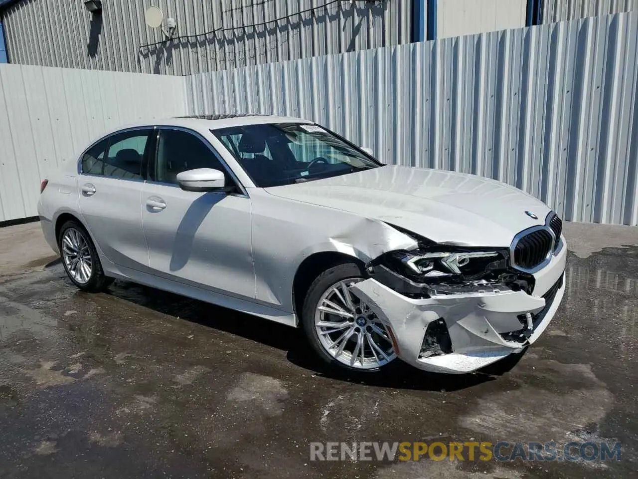 4 Photograph of a damaged car 3MW89FF03R8E49109 BMW 3 SERIES 2024