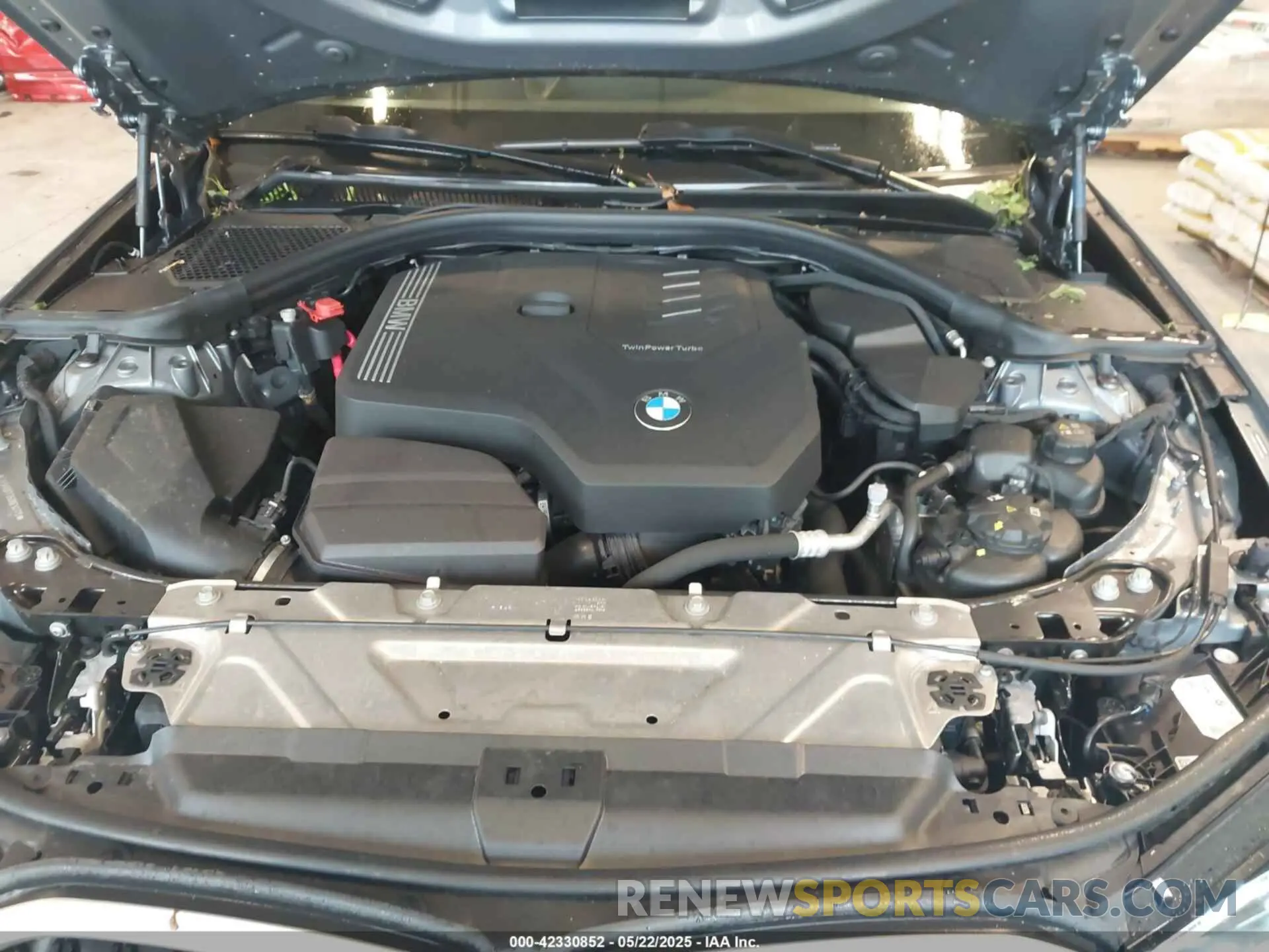 10 Photograph of a damaged car 3MW89FF05R8E54179 BMW 3 SERIES 2024