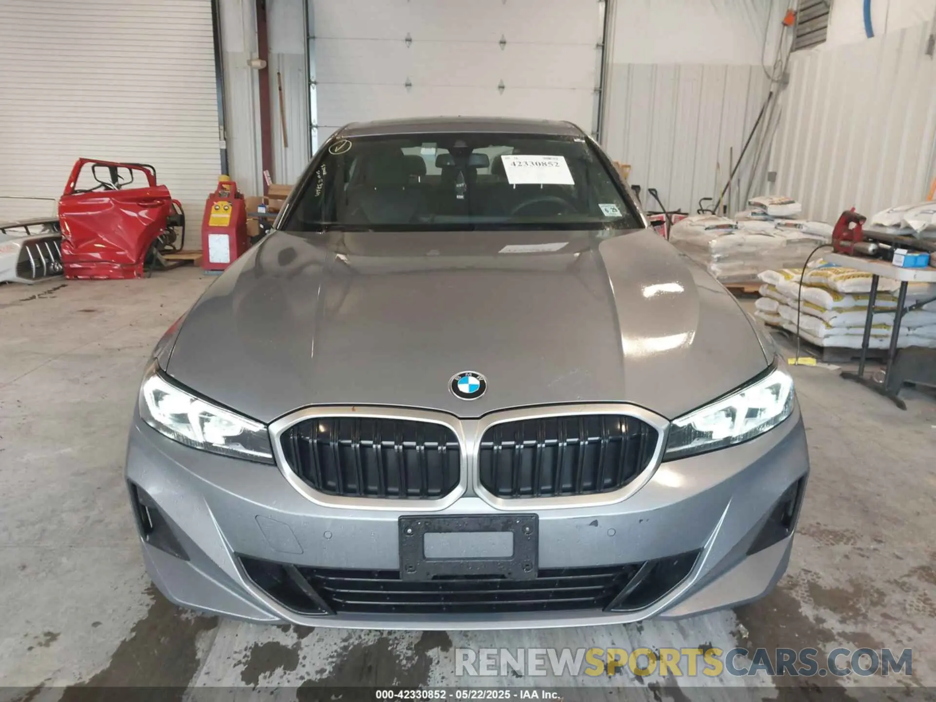 12 Photograph of a damaged car 3MW89FF05R8E54179 BMW 3 SERIES 2024