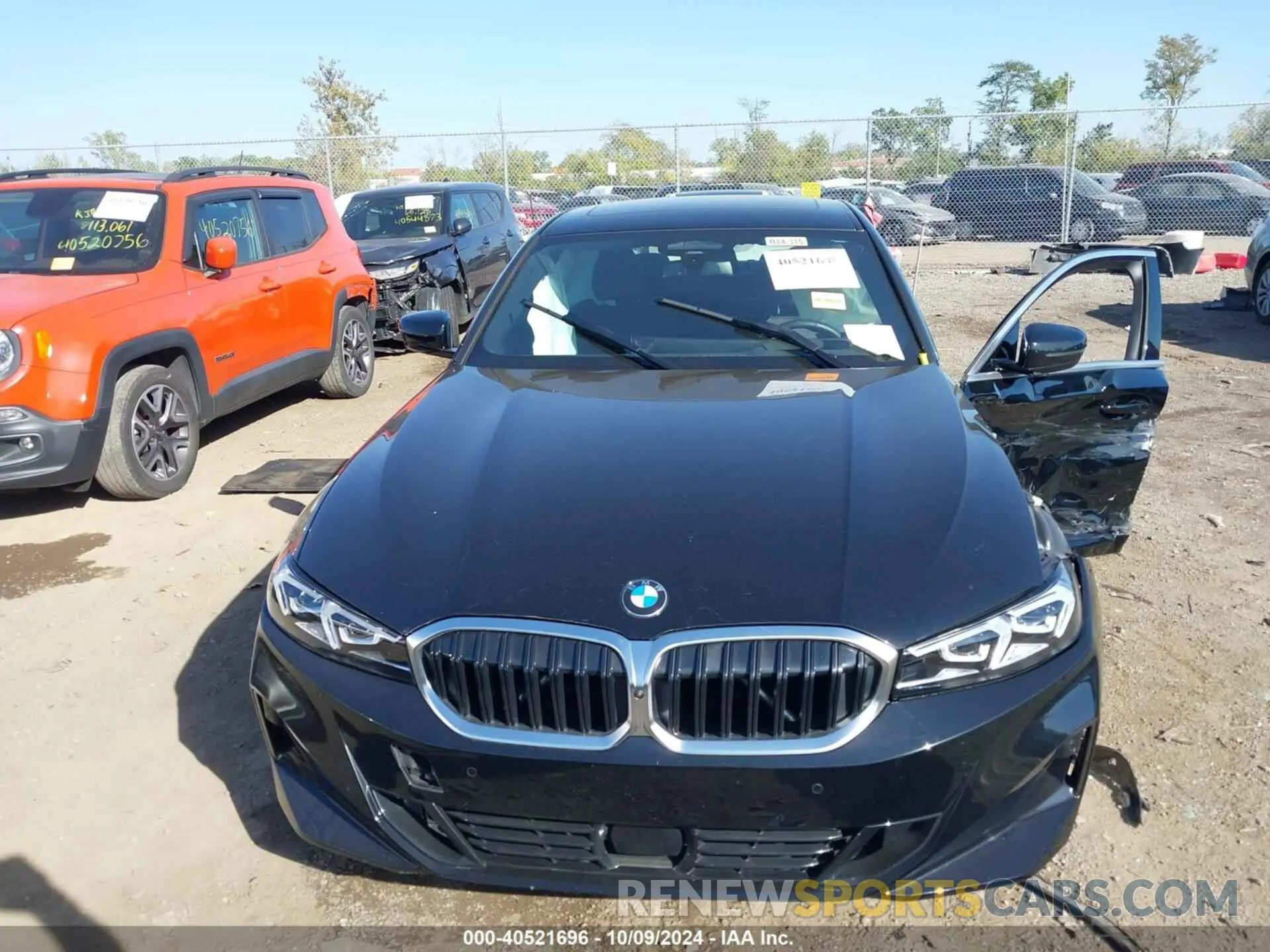 13 Photograph of a damaged car 3MW89FF06R8D89231 BMW 3 SERIES 2024
