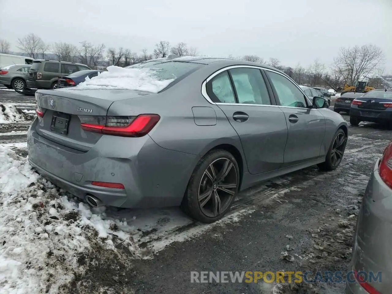 3 Photograph of a damaged car 3MW89FF06R8D90914 BMW 3 SERIES 2024