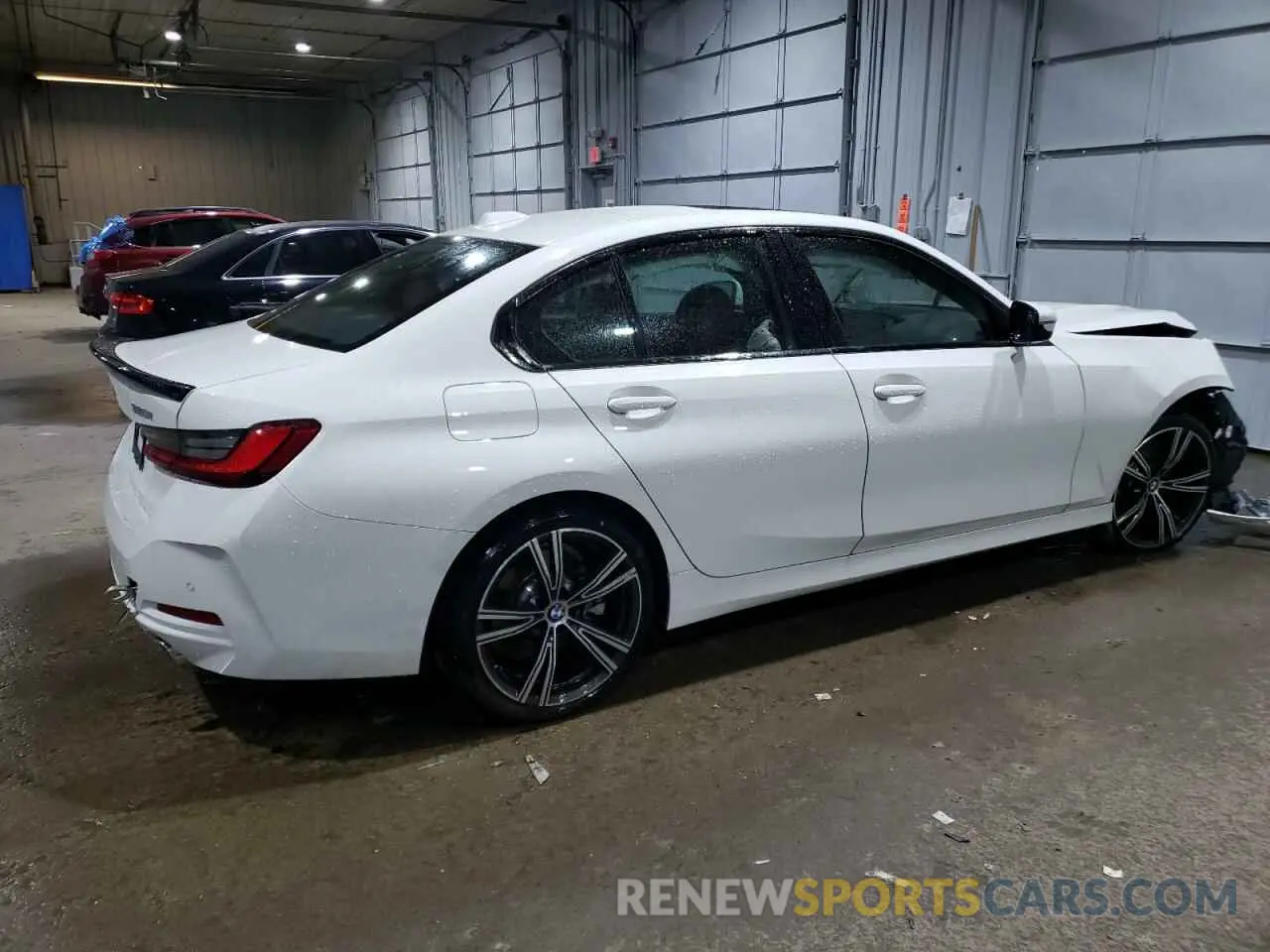3 Photograph of a damaged car 3MW89FF06R8E36399 BMW 3 SERIES 2024