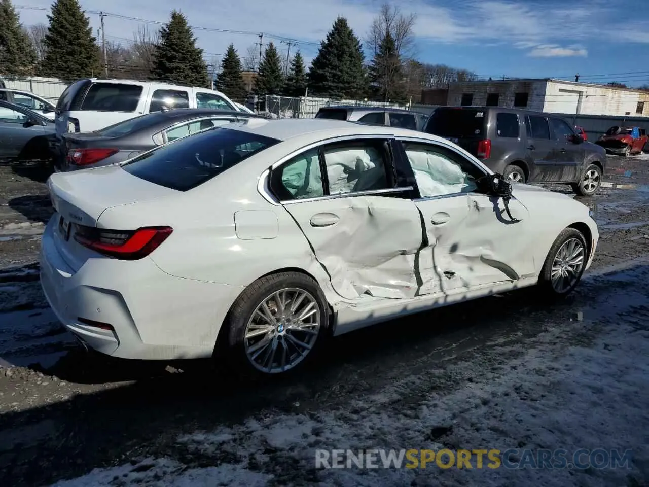 3 Photograph of a damaged car 3MW89FF07R8E23225 BMW 3 SERIES 2024