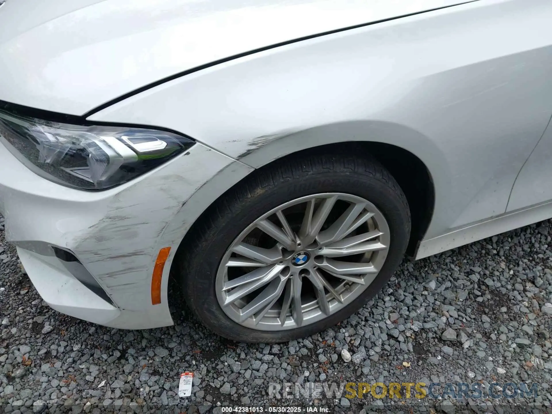 6 Photograph of a damaged car 3MW89FF07R8E85269 BMW 3 SERIES 2024