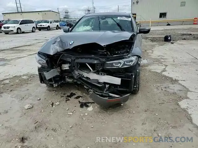 11 Photograph of a damaged car 3MW89FF08R8D83396 BMW 3 SERIES 2024