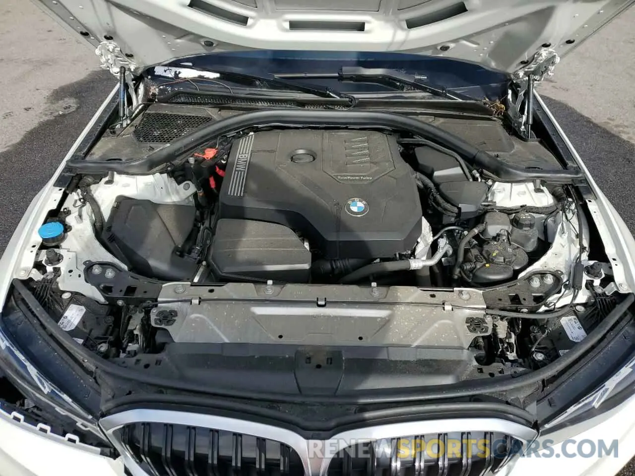 12 Photograph of a damaged car 3MW89FF08R8E11438 BMW 3 SERIES 2024