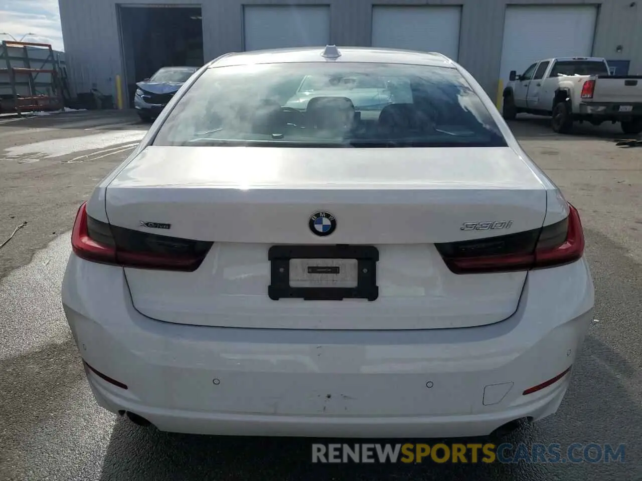 6 Photograph of a damaged car 3MW89FF08R8E11438 BMW 3 SERIES 2024
