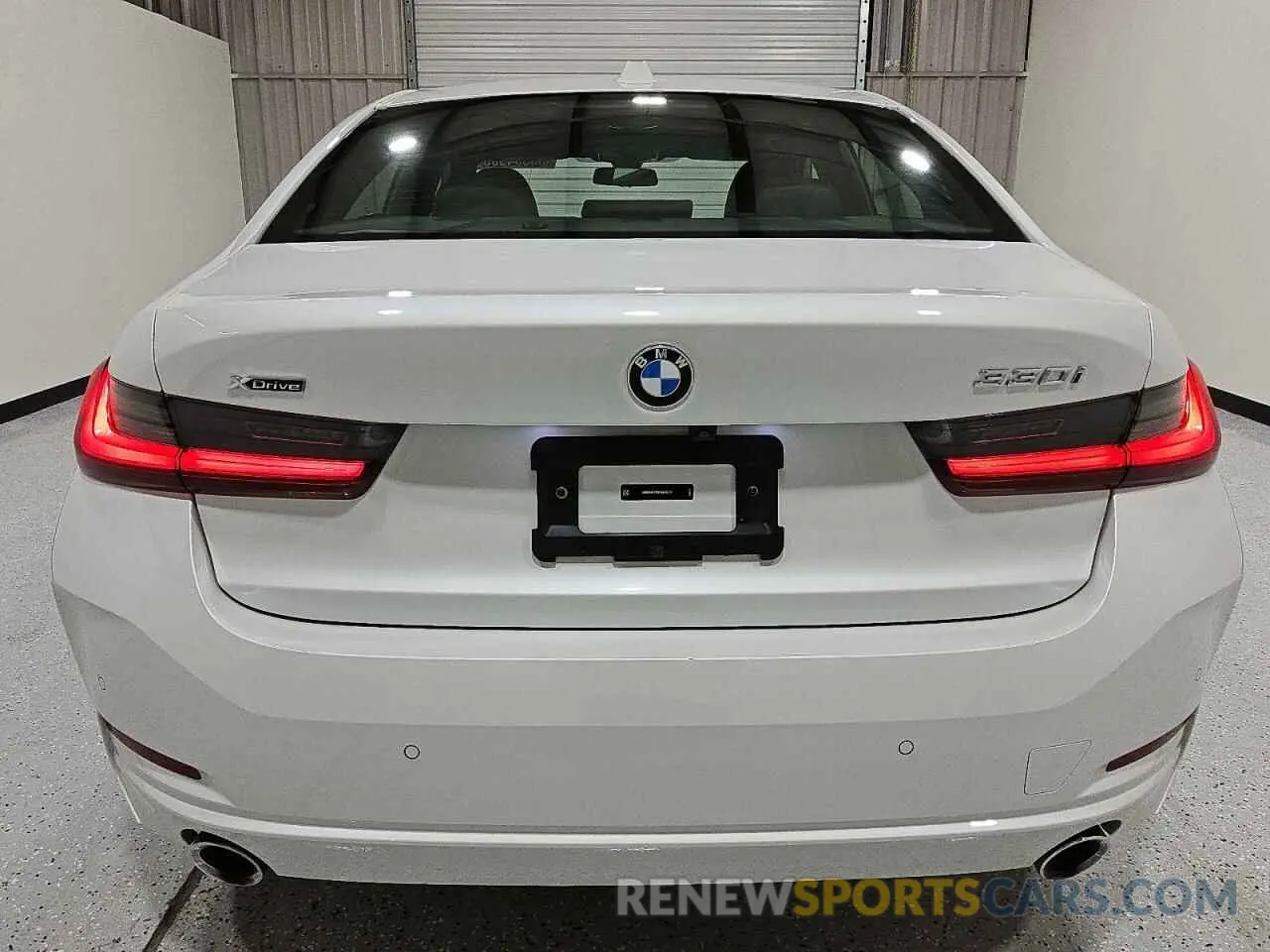 6 Photograph of a damaged car 3MW89FF09R8E49101 BMW 3 SERIES 2024