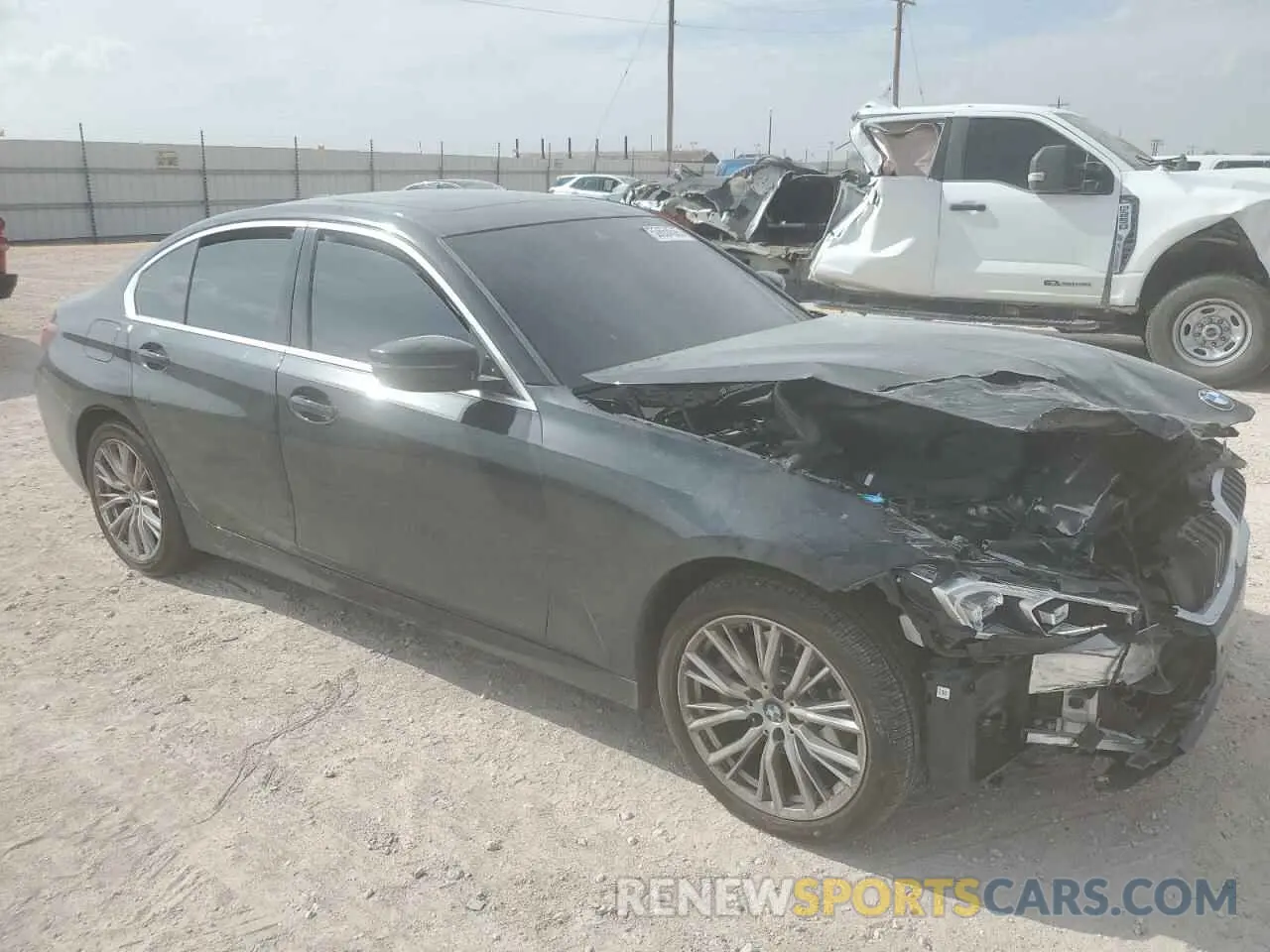 4 Photograph of a damaged car 3MW89FF0XR8E07679 BMW 3 SERIES 2024