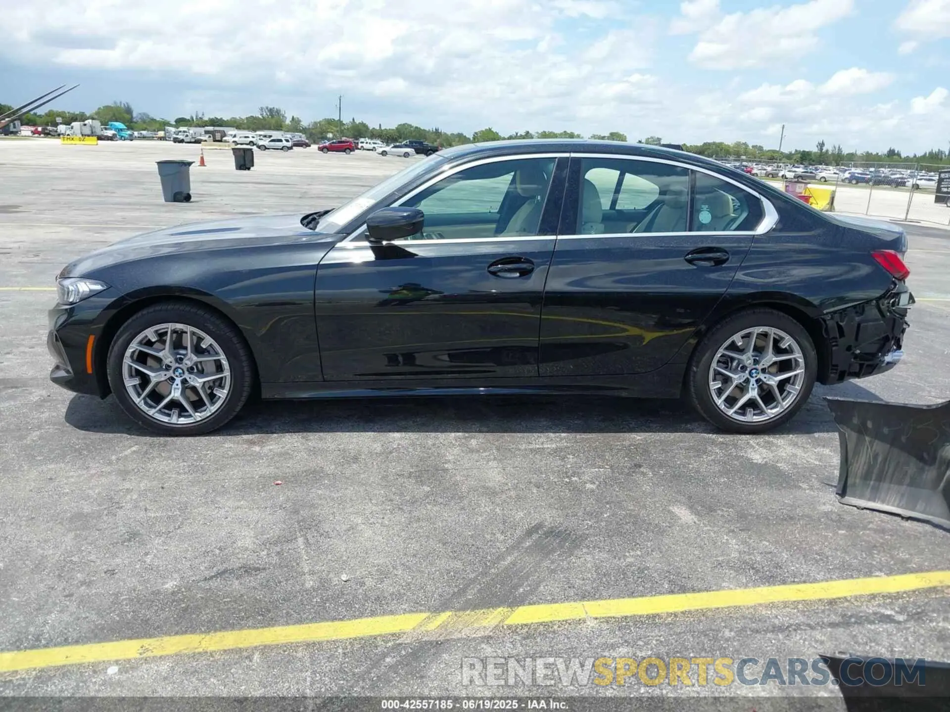 15 Photograph of a damaged car 3MW69CW00S8F33027 BMW 3 SERIES 2025