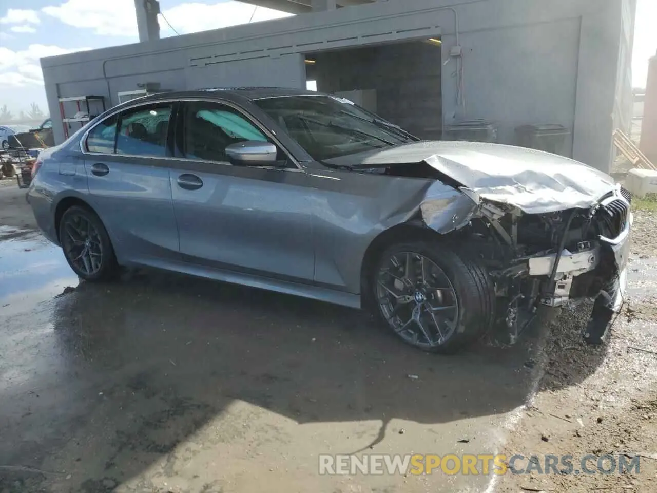 4 Photograph of a damaged car 3MW69CW01S8F06726 BMW 3 SERIES 2025