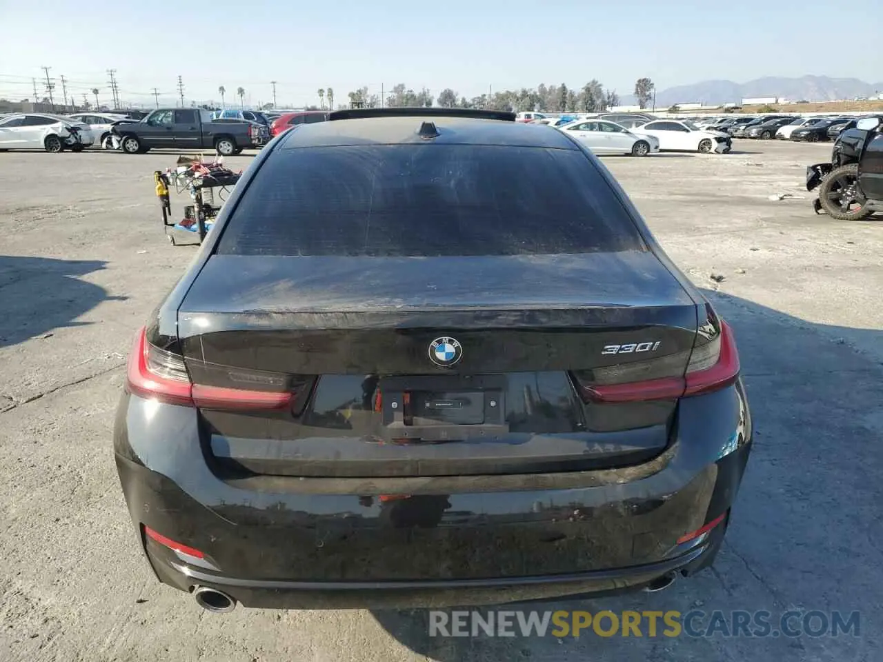 6 Photograph of a damaged car 3MW69CW02S8E93677 BMW 3 SERIES 2025