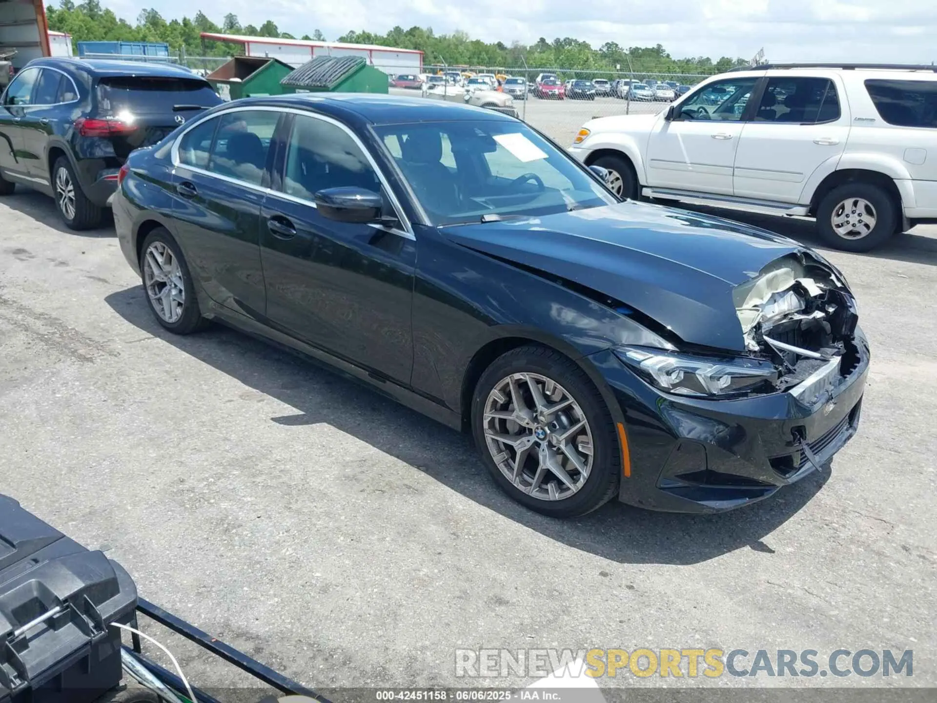 1 Photograph of a damaged car 3MW69CW02S8F33269 BMW 3 SERIES 2025