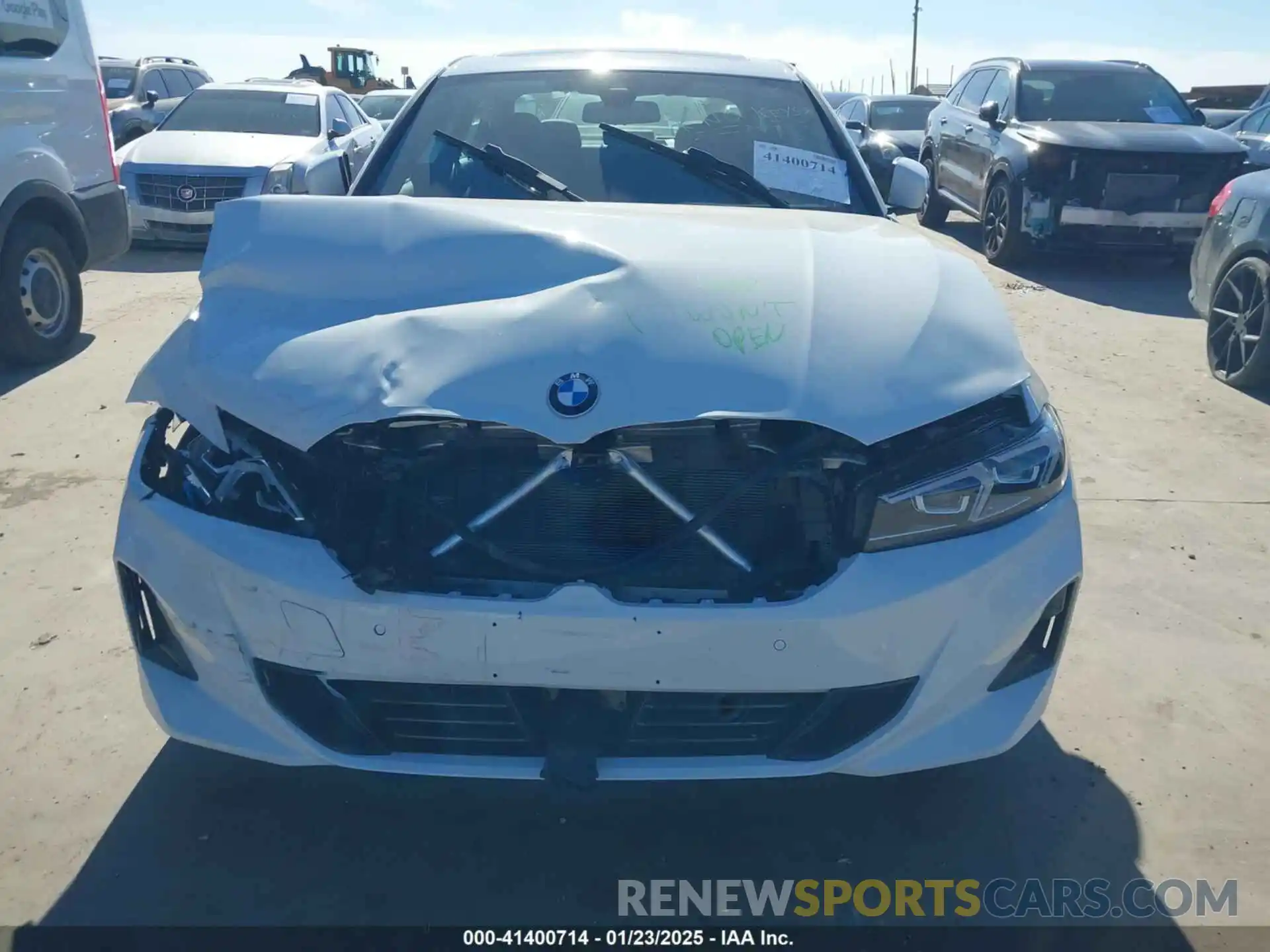 12 Photograph of a damaged car 3MW69CW06S8F08522 BMW 3 SERIES 2025