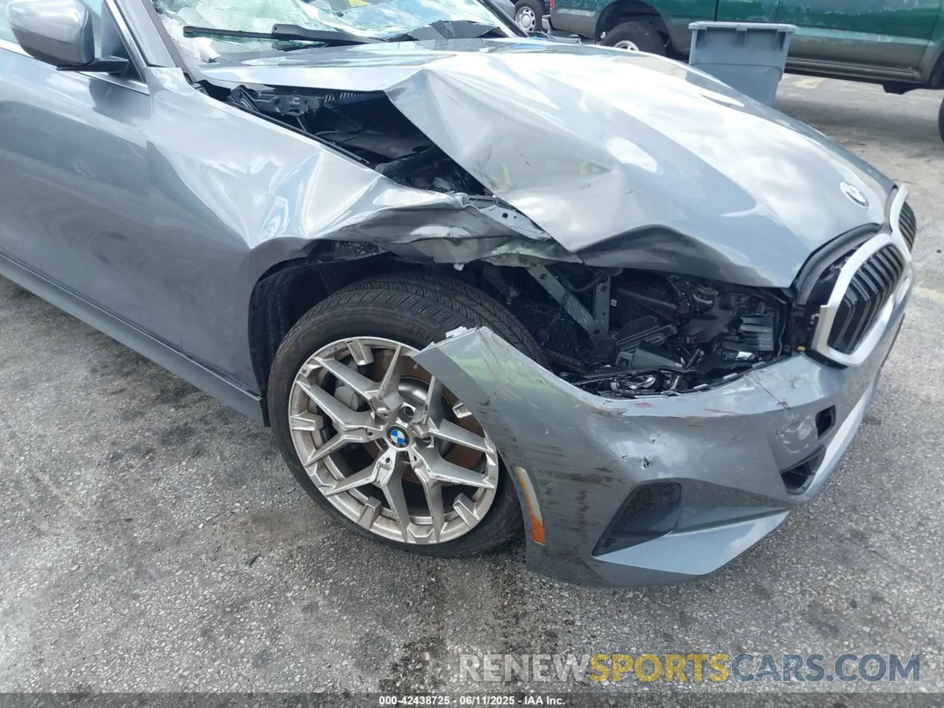 6 Photograph of a damaged car 3MW69CW07S8F04771 BMW 3 SERIES 2025