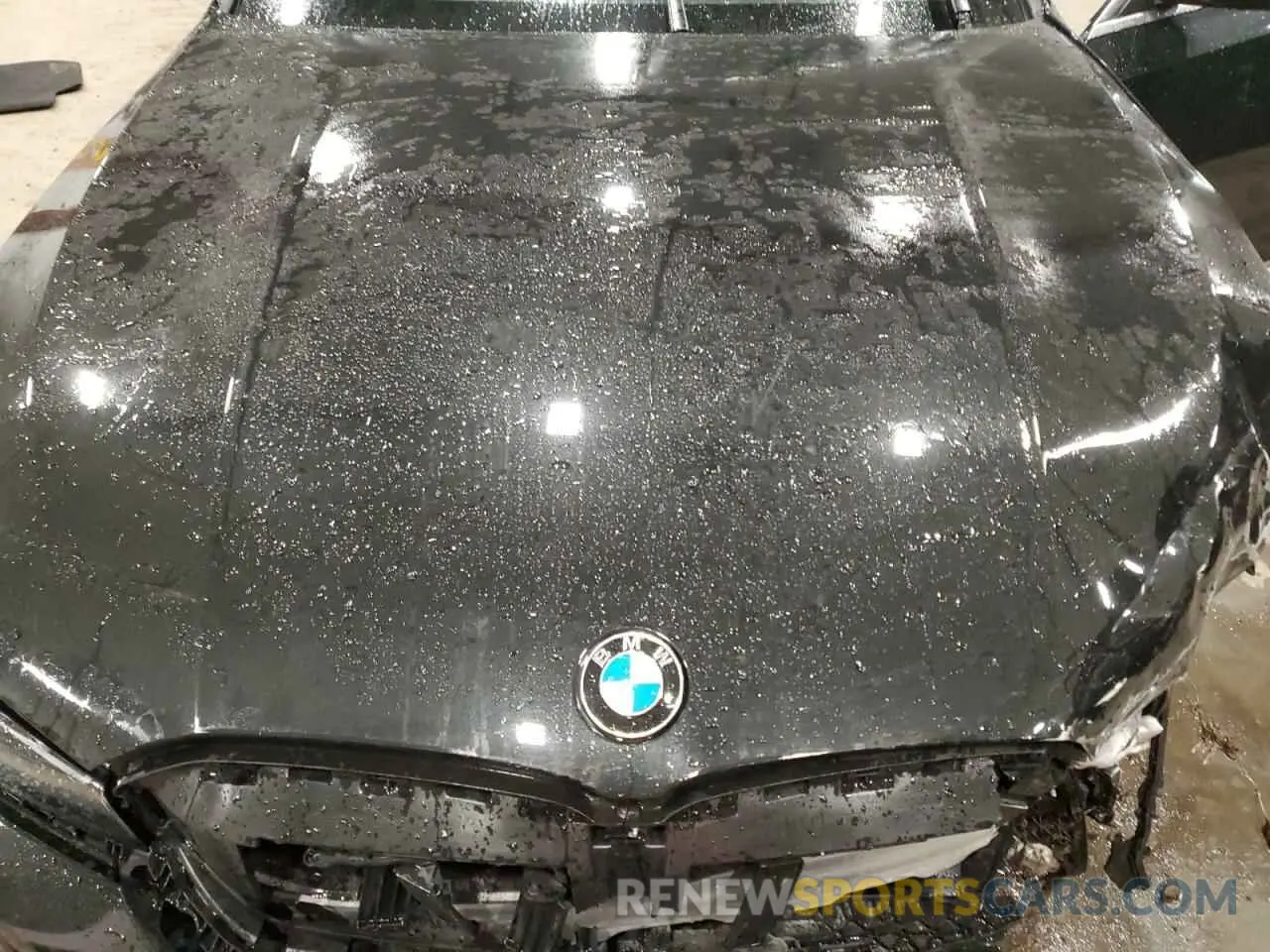 11 Photograph of a damaged car 3MW69CW07S8F10294 BMW 3 SERIES 2025