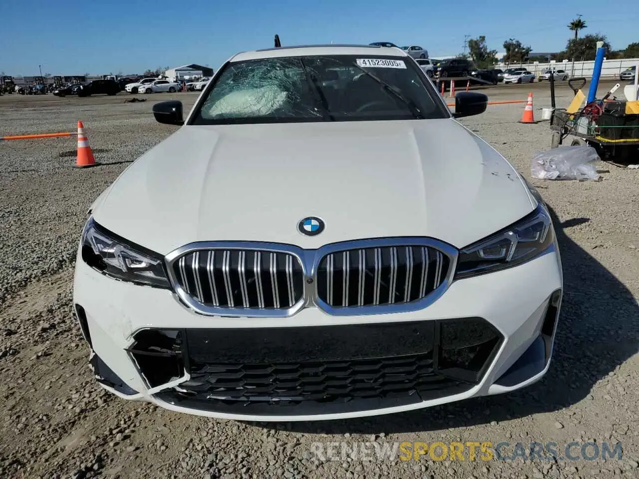 5 Photograph of a damaged car 3MW69CW08S8F09459 BMW 3 SERIES 2025