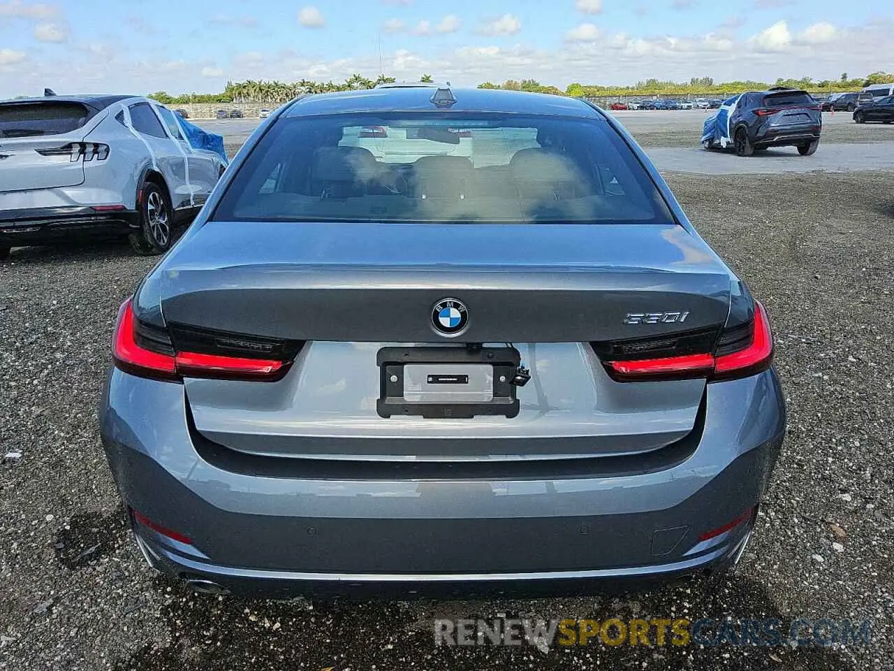 6 Photograph of a damaged car 3MW69CW0XS8F00021 BMW 3 SERIES 2025