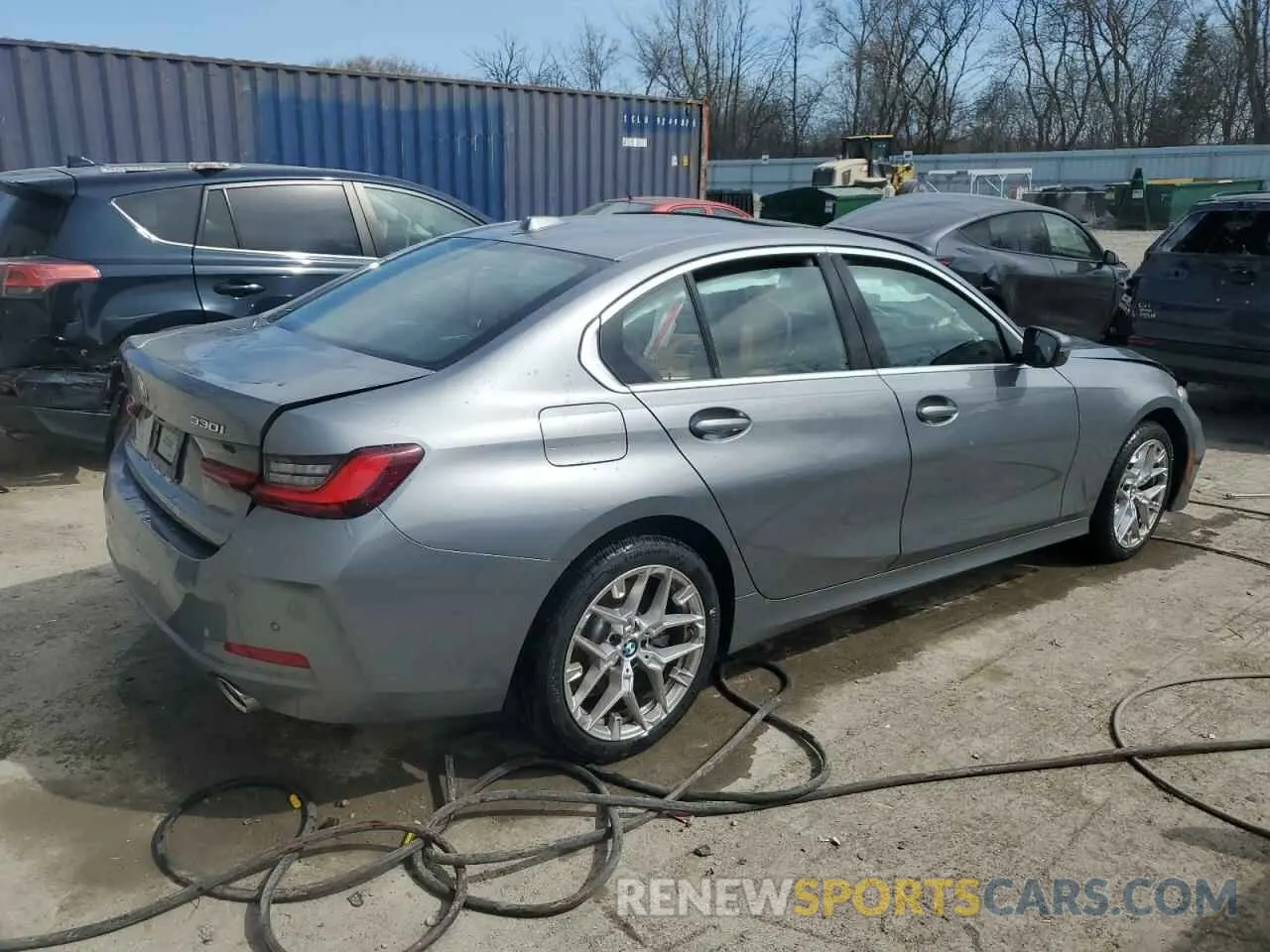 3 Photograph of a damaged car 3MW89CW01S8F37225 BMW 3 SERIES 2025